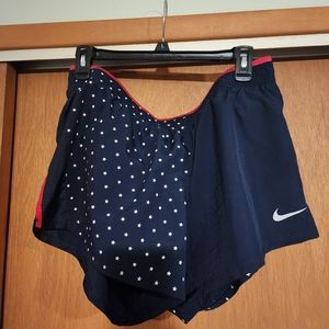 Women's Nike athletic shorts size XL